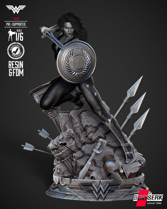 Wonder Girl Sculpture