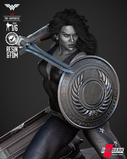 Wonder Girl Sculpture