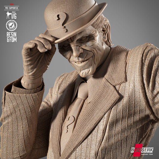 The_Riddler_Batman_Sculpt_DC-Universe_DC-Comics_001